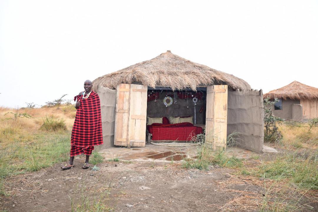 Osiligilai Maasai Lodge Sanya Juu Exterior photo